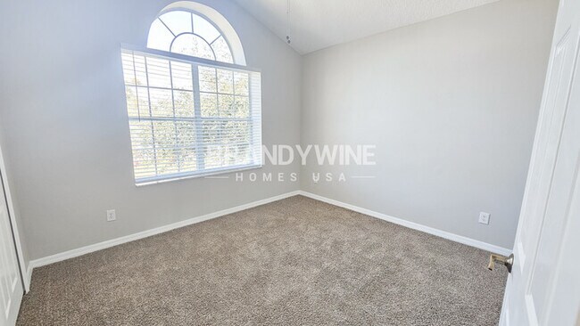 Building Photo - 16322 Laurel Garden Ct