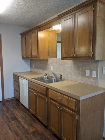 Building Photo - Redwater Properties