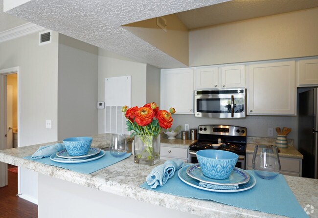 1HAB, 1BA - 685sf A1 Nobel- Cocina - Marquis at Silverton