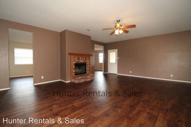 Building Photo - 5 br, 2.5 bath House - 3405 Lorena