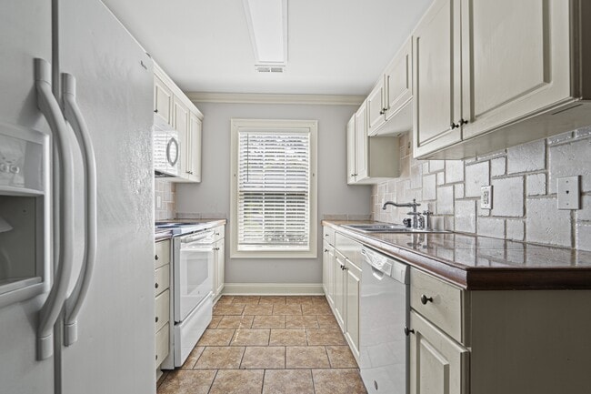 Foto del edificio - 103 Lee Ln