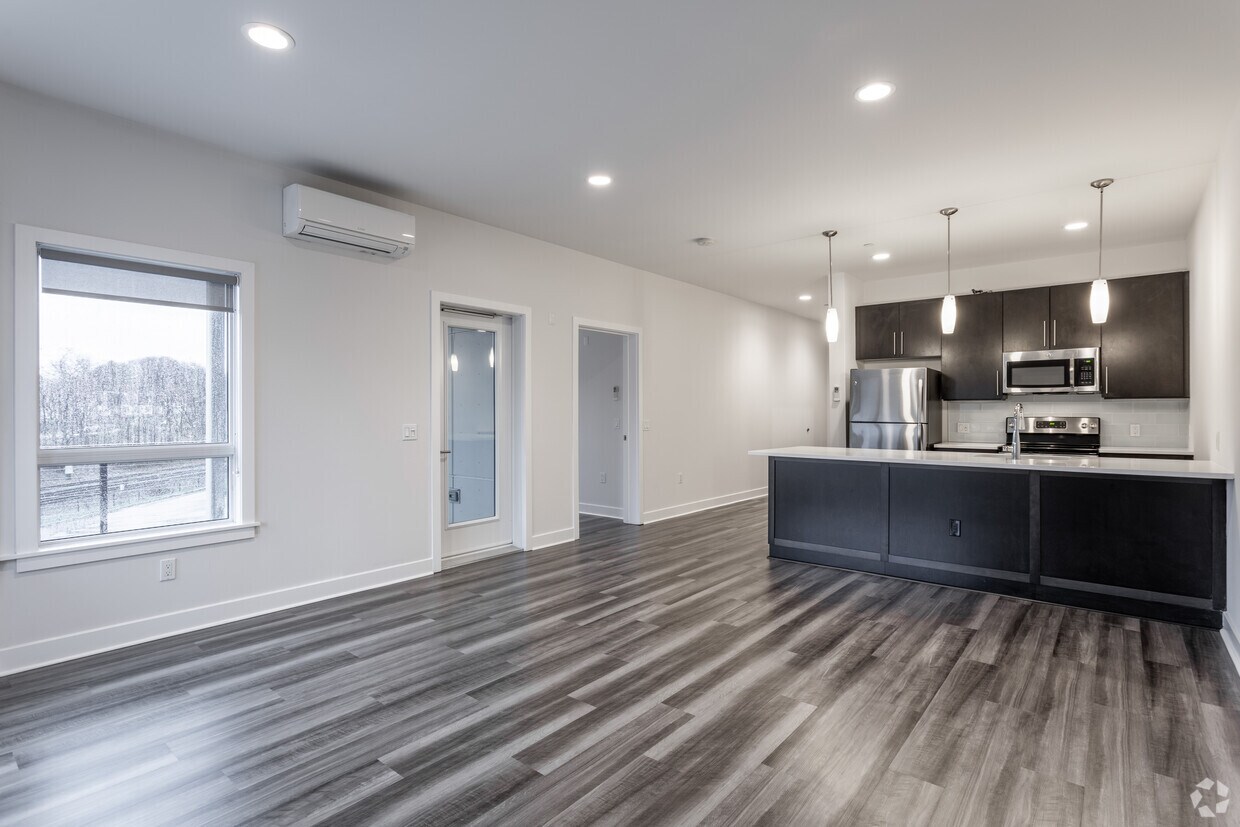 Water Club Luxury Living Apartments in Poughkeepsie, NY