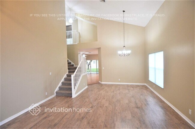 Building Photo - 21919 Philmont Ct