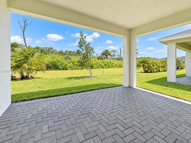 Building Photo - 10755 NW Wilgrove Lane