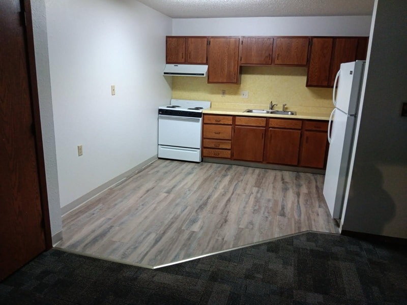 Primary Photo - 1204 S Ave