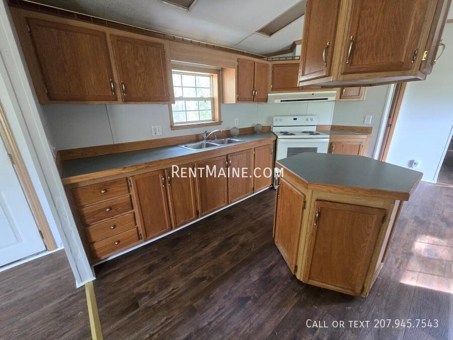 Foto principal - 171 Riverside Dr