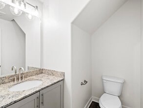 Building Photo - Ranches