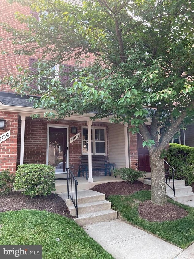 11106 Cedarwood Dr, Rockville, MD 20852 Townhome Rentals in Rockville