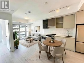 Building Photo - 405 Dundas St W