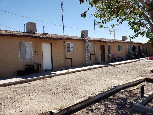 Foto del edificio - 41325 National Trails Hwy