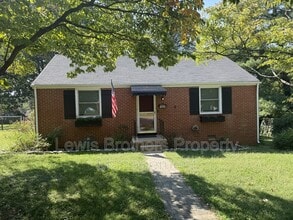Building Photo - 1658 Foster Rd