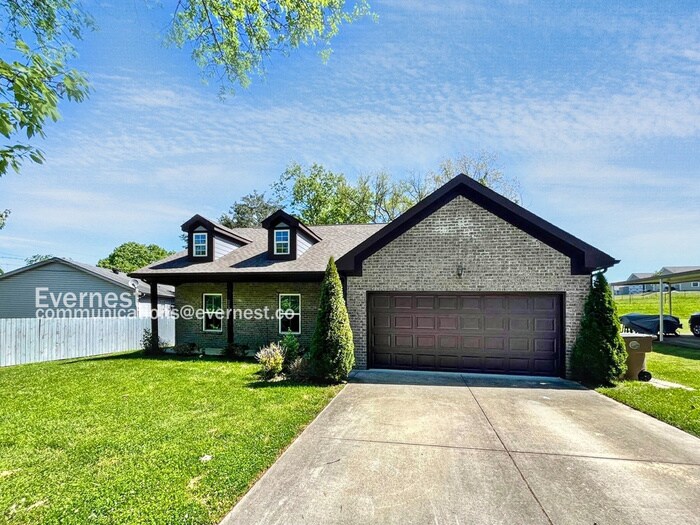 Foto principal - 2609 Vista Ln