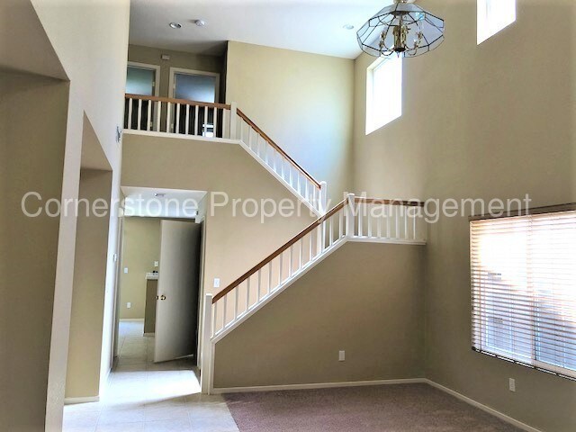 Building Photo - 2463 Serenata Way