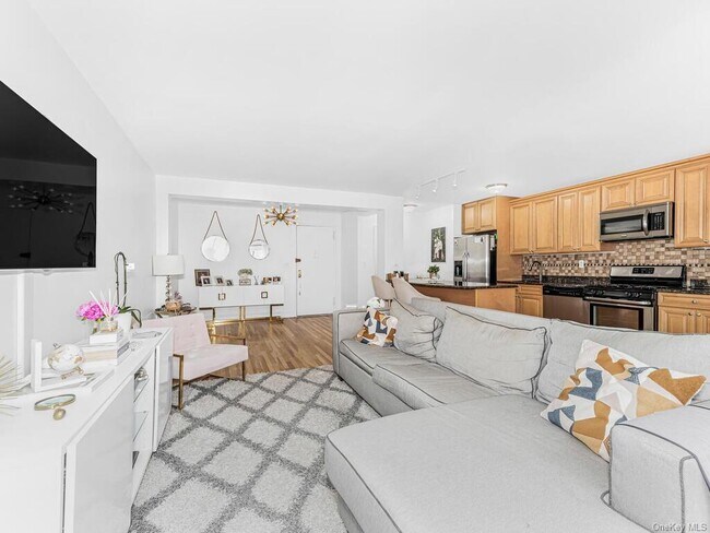 Foto del edificio - 2 Sadore Ln