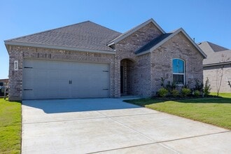 Building Photo - 612 Mare Dr