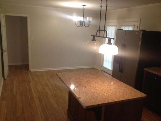 Building Photo - 260 Sherwood Dr