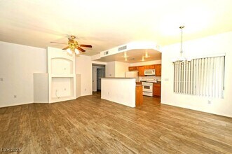 Building Photo - 10021 Crimson Palisades Pl