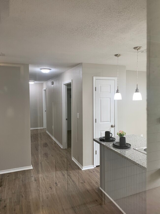 Foto del edificio - 5810 8th St