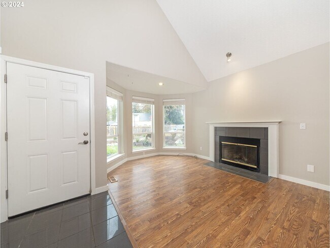 Foto del edificio - Newly Build 3 bedroom home w/ RV Parking a...