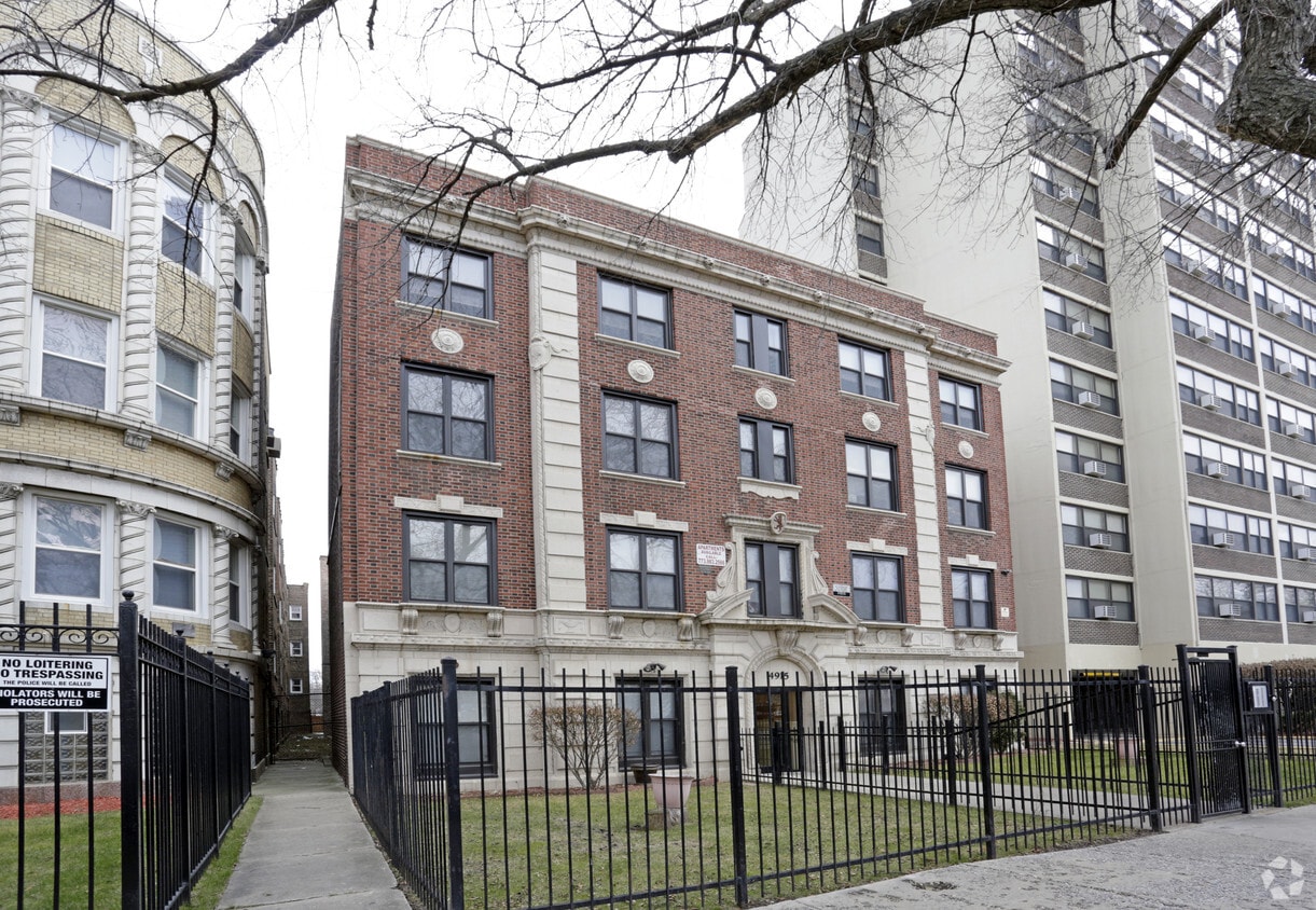 4915 S Drexel Apartments Chicago, IL