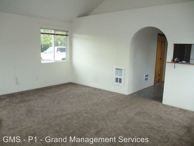 Building Photo - 2 br, 1 bath Apartment - 1946 16th Street