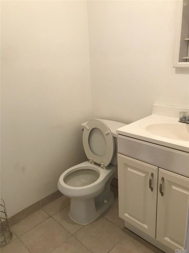 Foto del edificio - 60-29-60-59 59th Ave