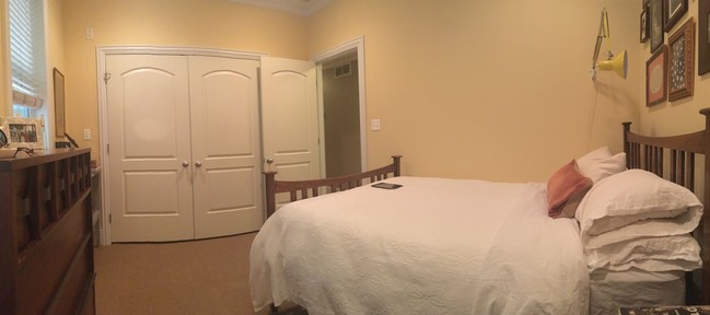 Bed room 1 - 1053 N Wood St