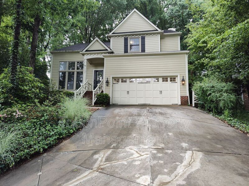 Foto principal - 7235 Kinsmore Ln