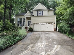 Building Photo - 7235 Kinsmore Ln