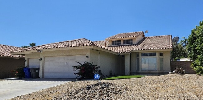 Building Photo - 69911 Willow Ln