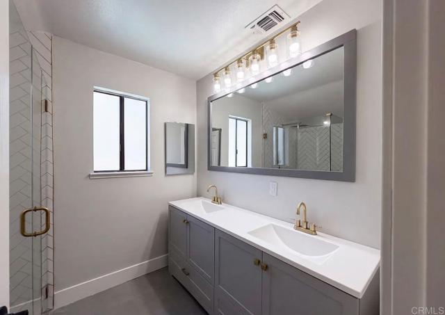 Building Photo - 6005 La Castana Way