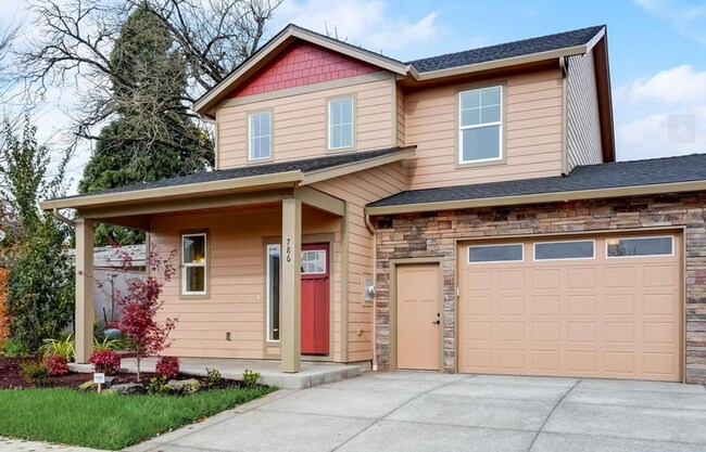 Building Photo - Newly Built 3 Bed, 2.5 Bath Townhouse/Dupl...