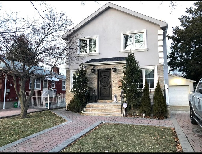 Foto del edificio - 207 Allison Ave