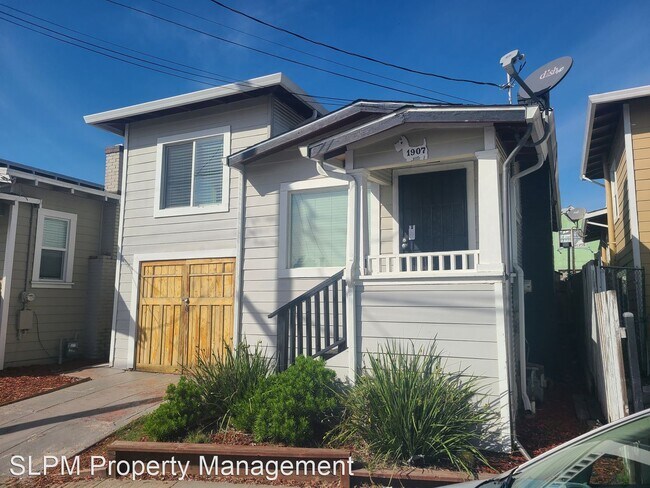 Foto del edificio - 2 br, 1 bath House - 1907 - 70th Ave