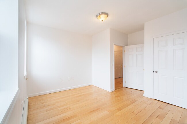 Foto del edificio - 525 Greene Avenue