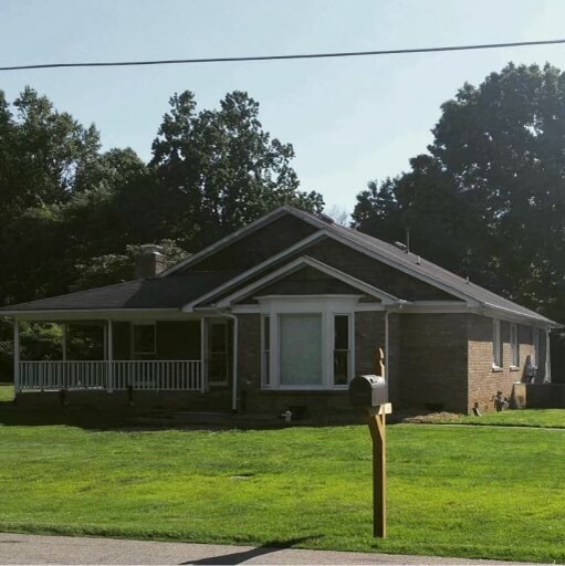 Front view of home - 1798 S Ridge Ave
