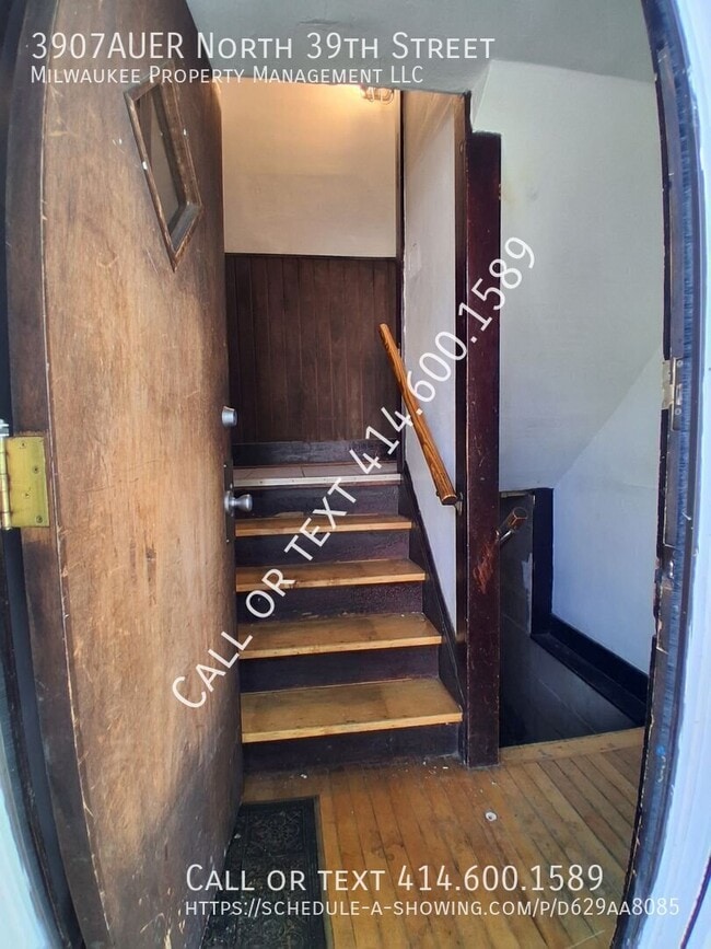 Building Photo - 3907AUER N 39th St
