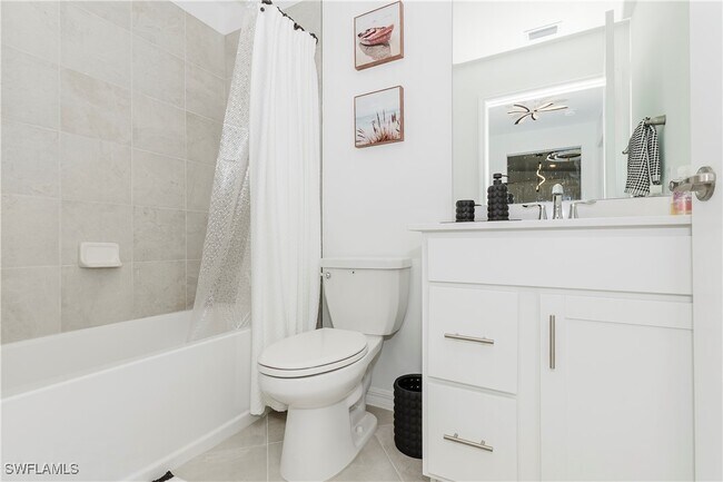 Foto del edificio - 5466 Double Eagle Cir