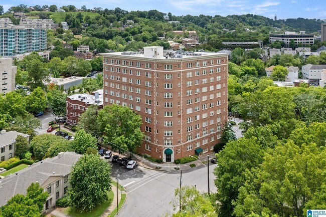 Foto del edificio - 1100 27th St S