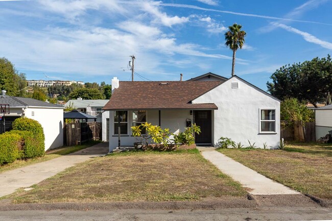 Building Photo - ***LA MESA BEST KEPT SECRET*** AVAILABLE N...
