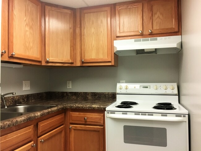 Building Photo - 410 E Water St