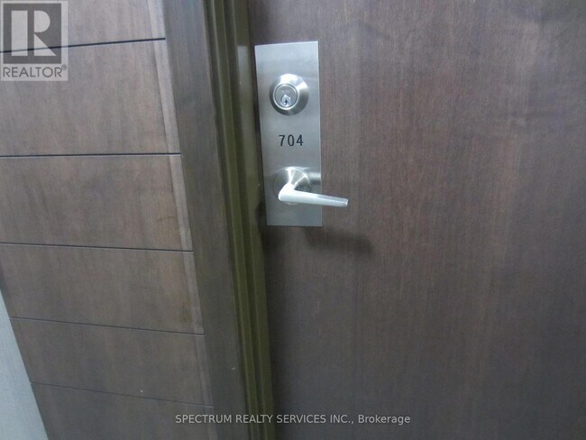 Building Photo - 205 Sherway Gardens Rd