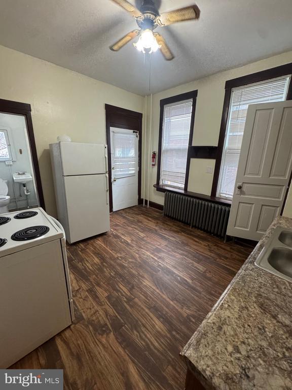 Foto del edificio - 520 N 10th St