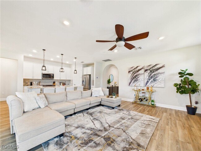 Foto del edificio - 19563 Utopia Ln