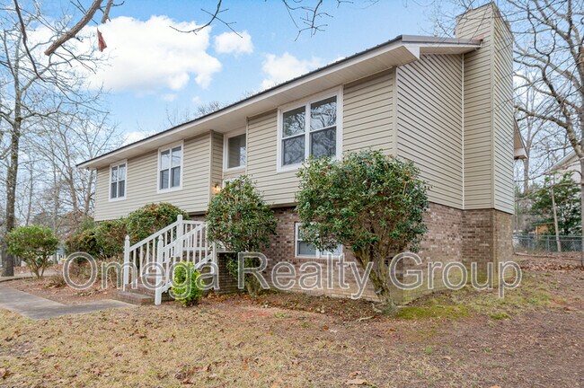 Foto del edificio - 414 Woodbrier Ln