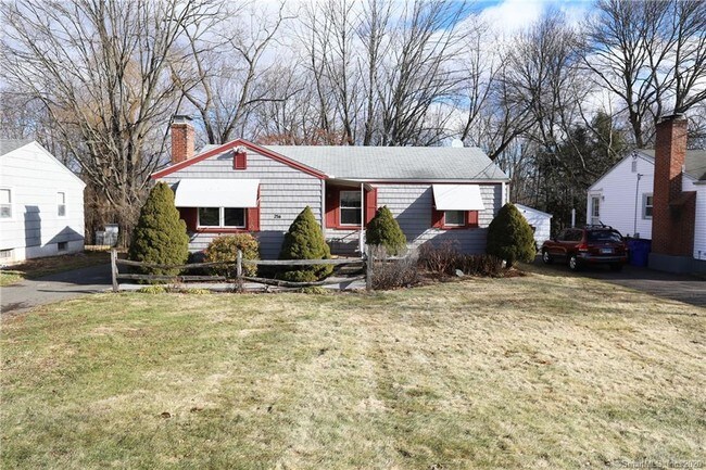 Foto del edificio - 256 Middletown Ave