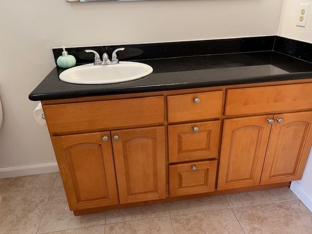 Photo - 2008 Hill Ave Apartment