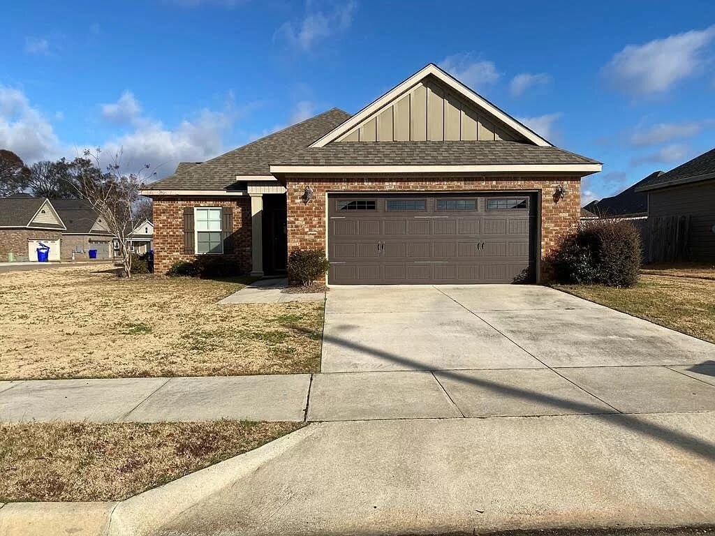 Foto principal - 100 Abby Ln