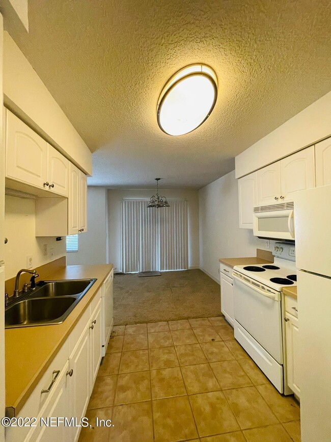 Foto del edificio - 1800 Park Ave