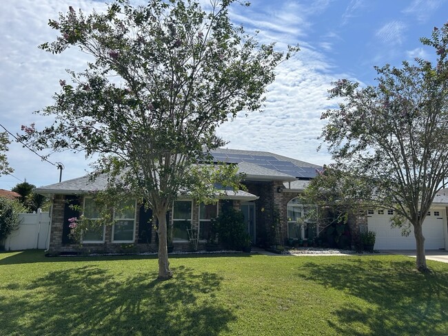 Foto del edificio - 37 Princeton Ln
